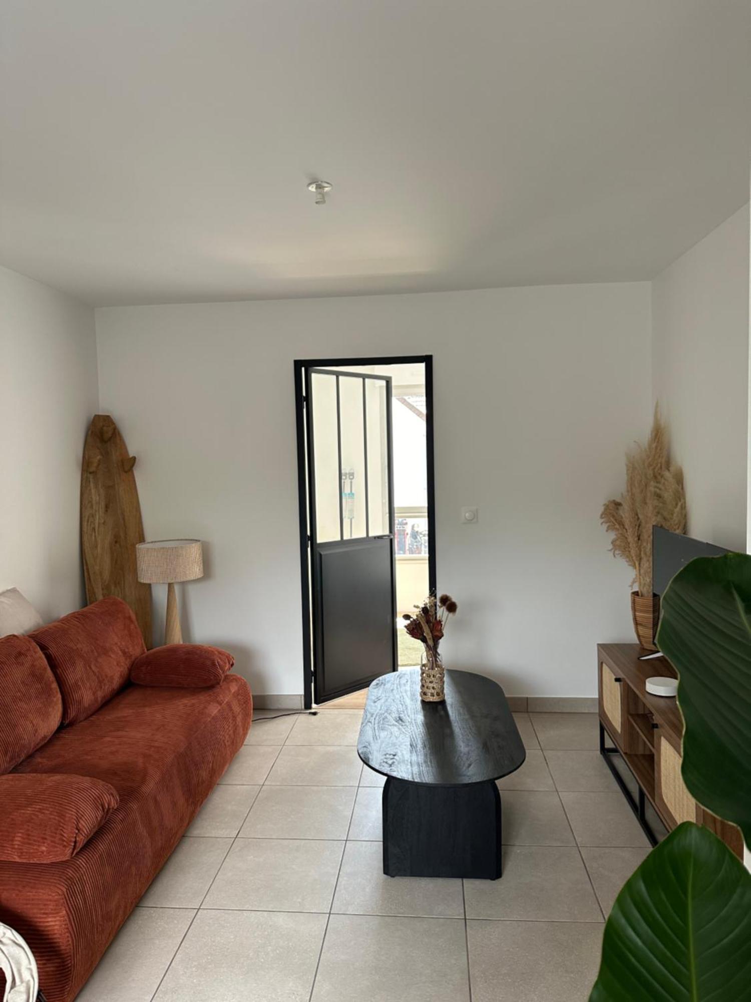 Appartement Entre Paris Et Disney Ozoir-la-Ferriere ภายนอก รูปภาพ
